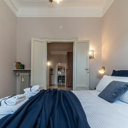 Joivy Sophisticated 3-Bed Flat With Desk Apartment Milan Exterior photo
