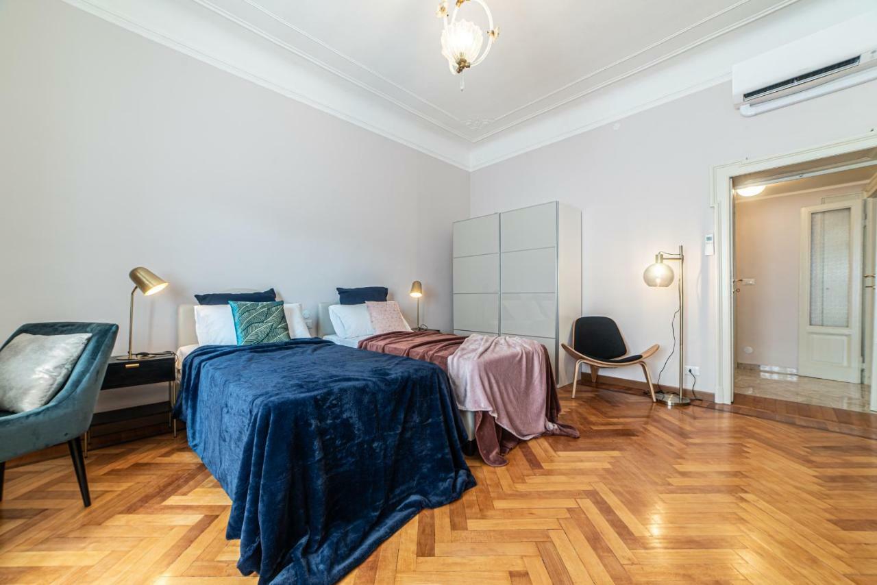Joivy Sophisticated 3-Bed Flat With Desk Apartment Milan Exterior photo